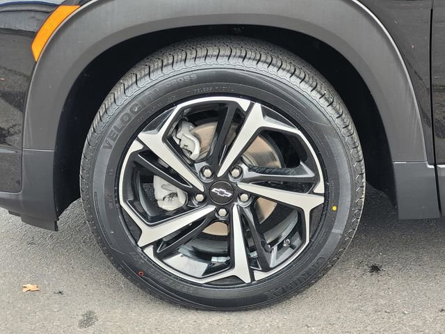 Used 2023 Chevrolet TrailBlazer RS w/ Convenience Package image 11