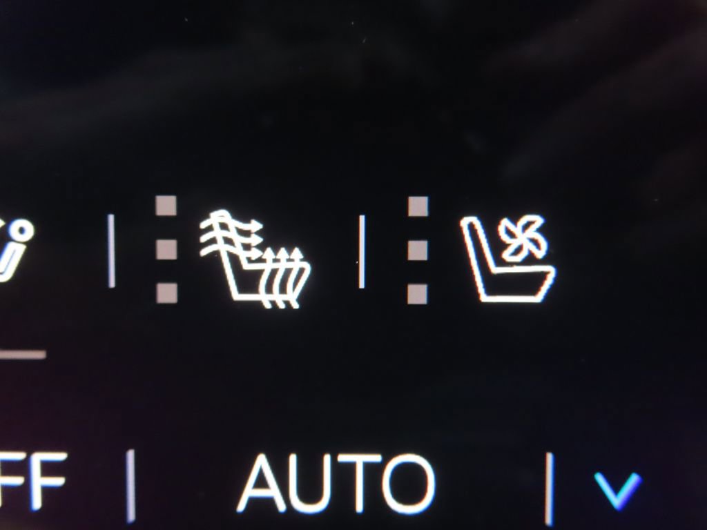 Used 2026 GMC Yukon Denali w/ Denali Reserve Package image 29