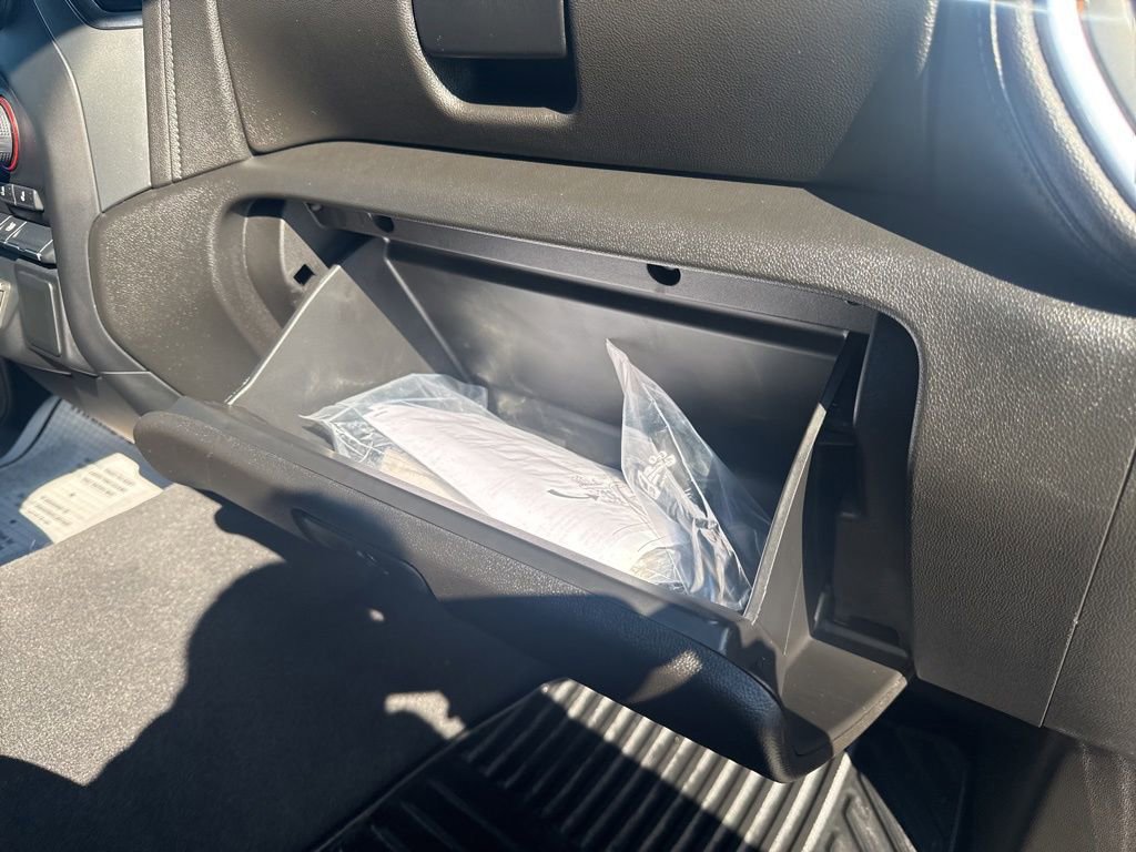 Used 2022 Chevrolet Silverado 1500 LT image 41