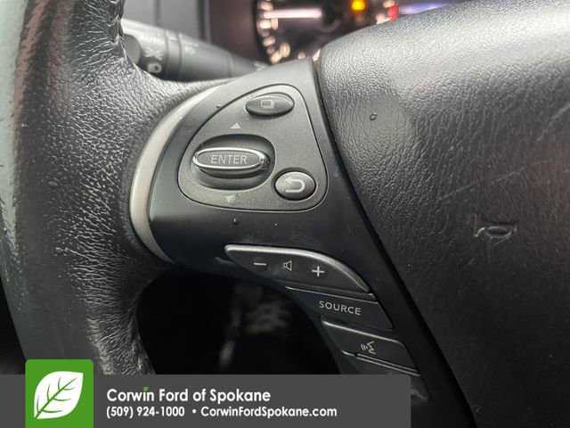 Used 2018 Nissan Pathfinder Platinum image 27