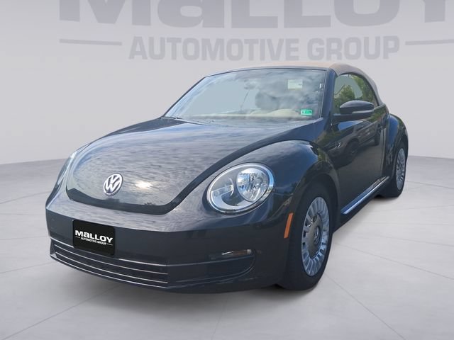 Used 2013 Volkswagen Beetle 2.5 FWD image 1