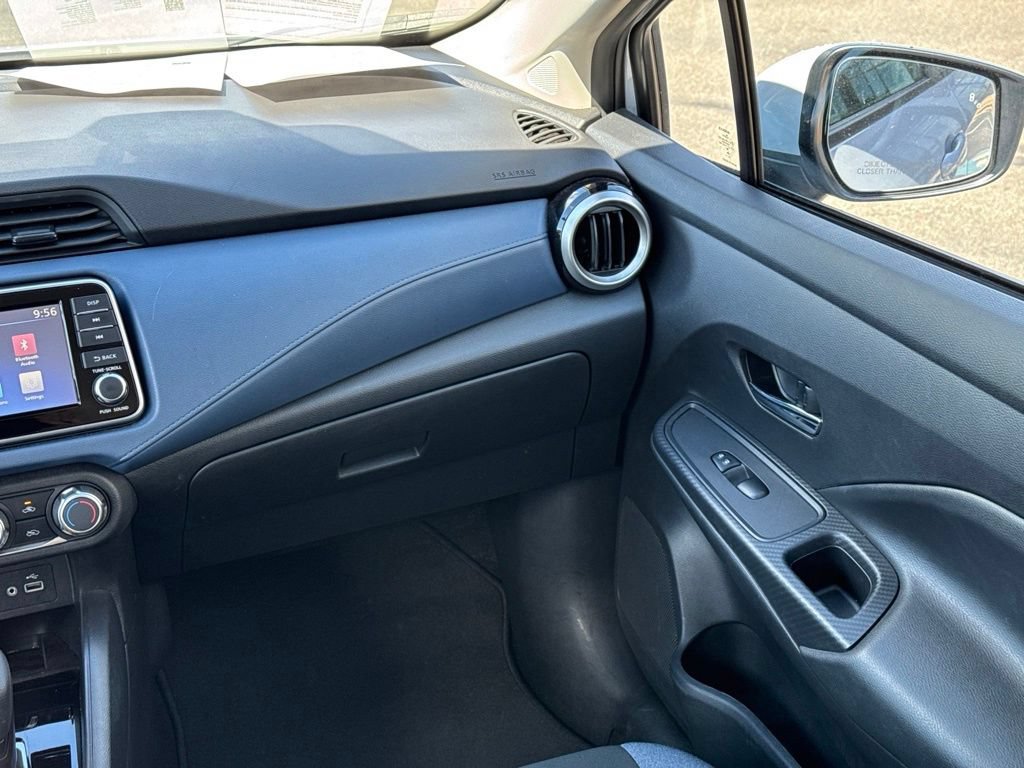 Used 2025 Nissan Versa SV FWD image 16