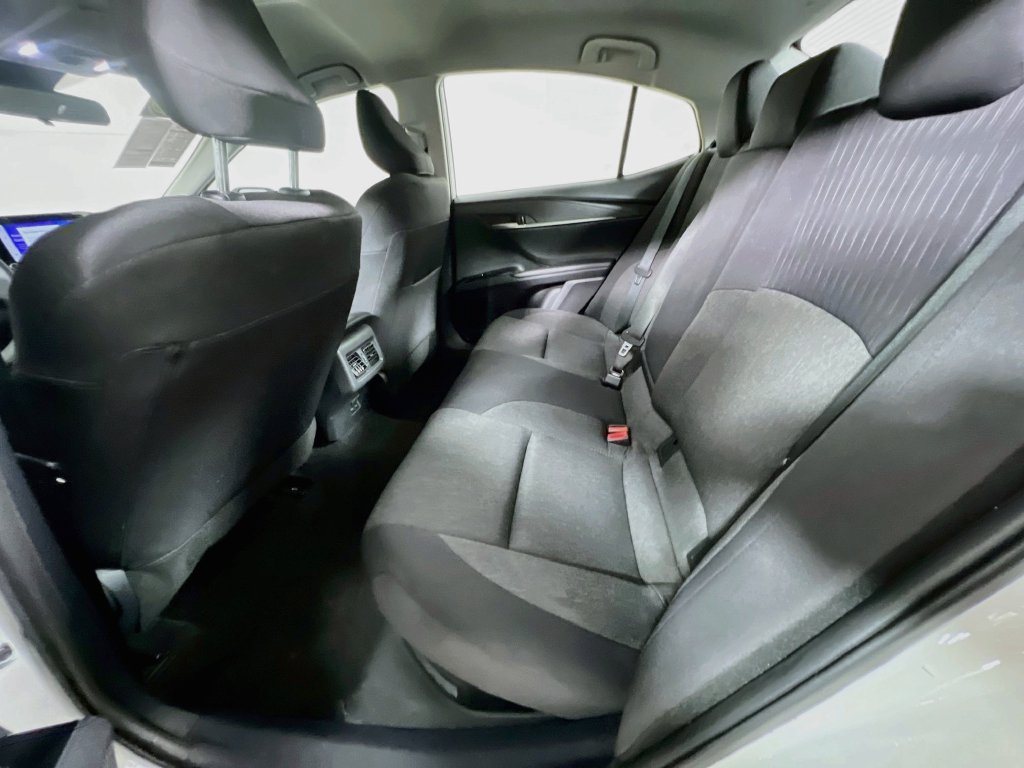 Used 2025 Toyota Camry LE FWD image 26