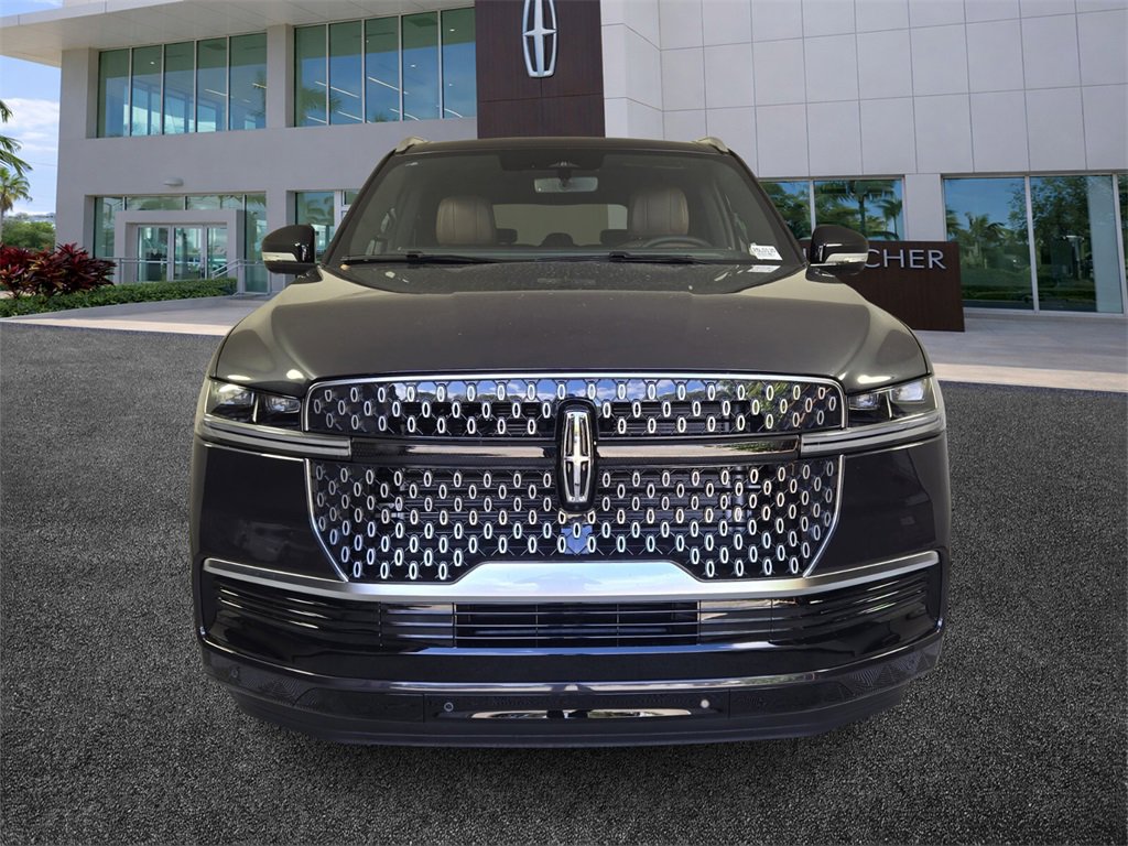 New 2026 Lincoln Navigator L Reserve image 3