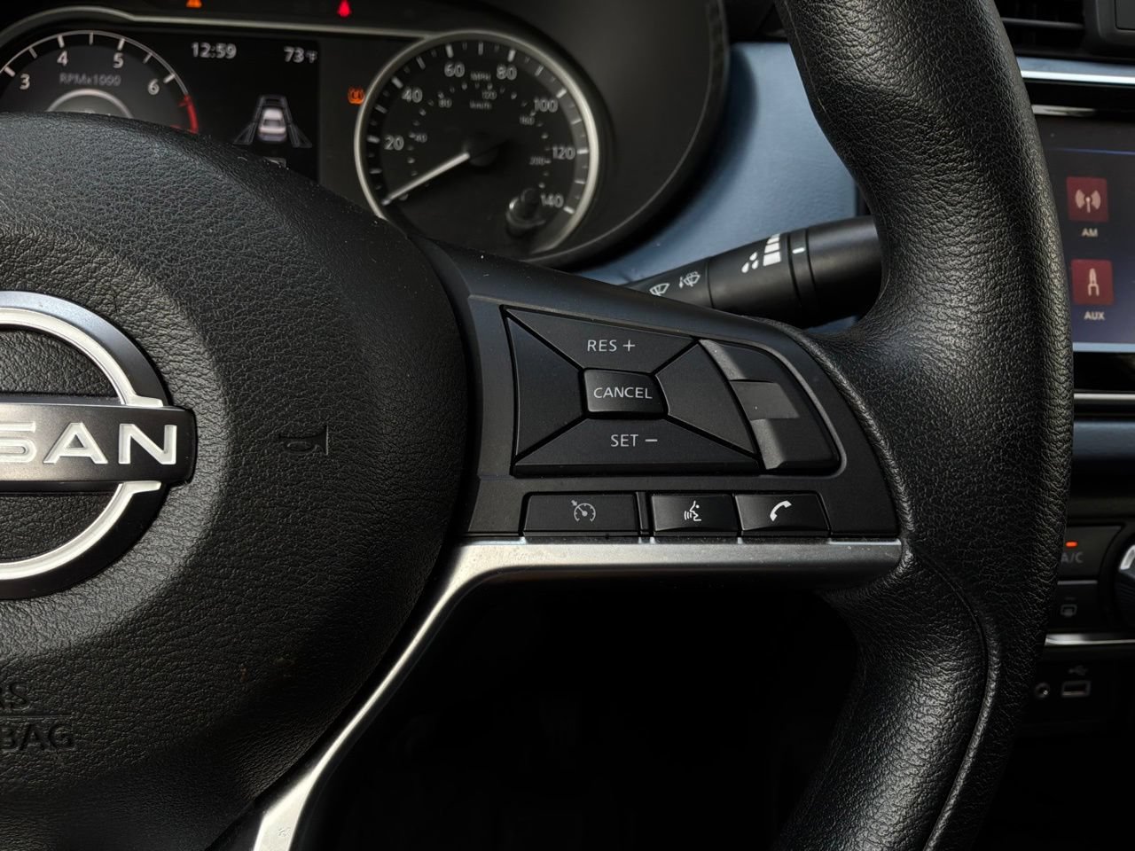 Used 2025 Nissan Versa SV FWD image 30