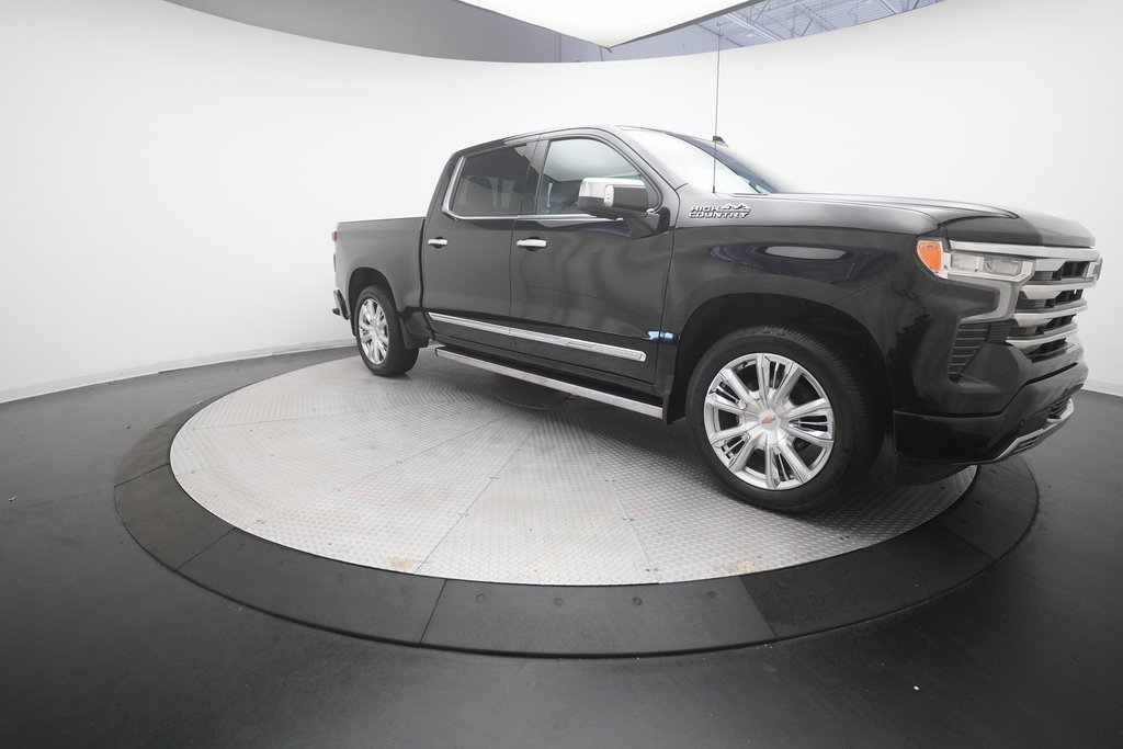 Used 2024 Chevrolet Silverado 1500 High Country image 13