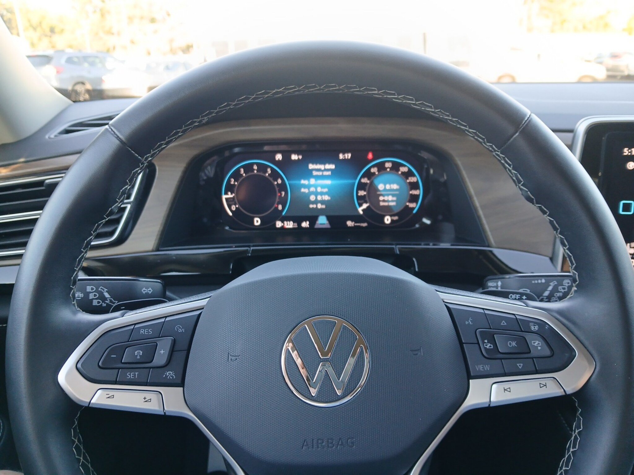 Used 2025 Volkswagen Atlas SE FWD image 41