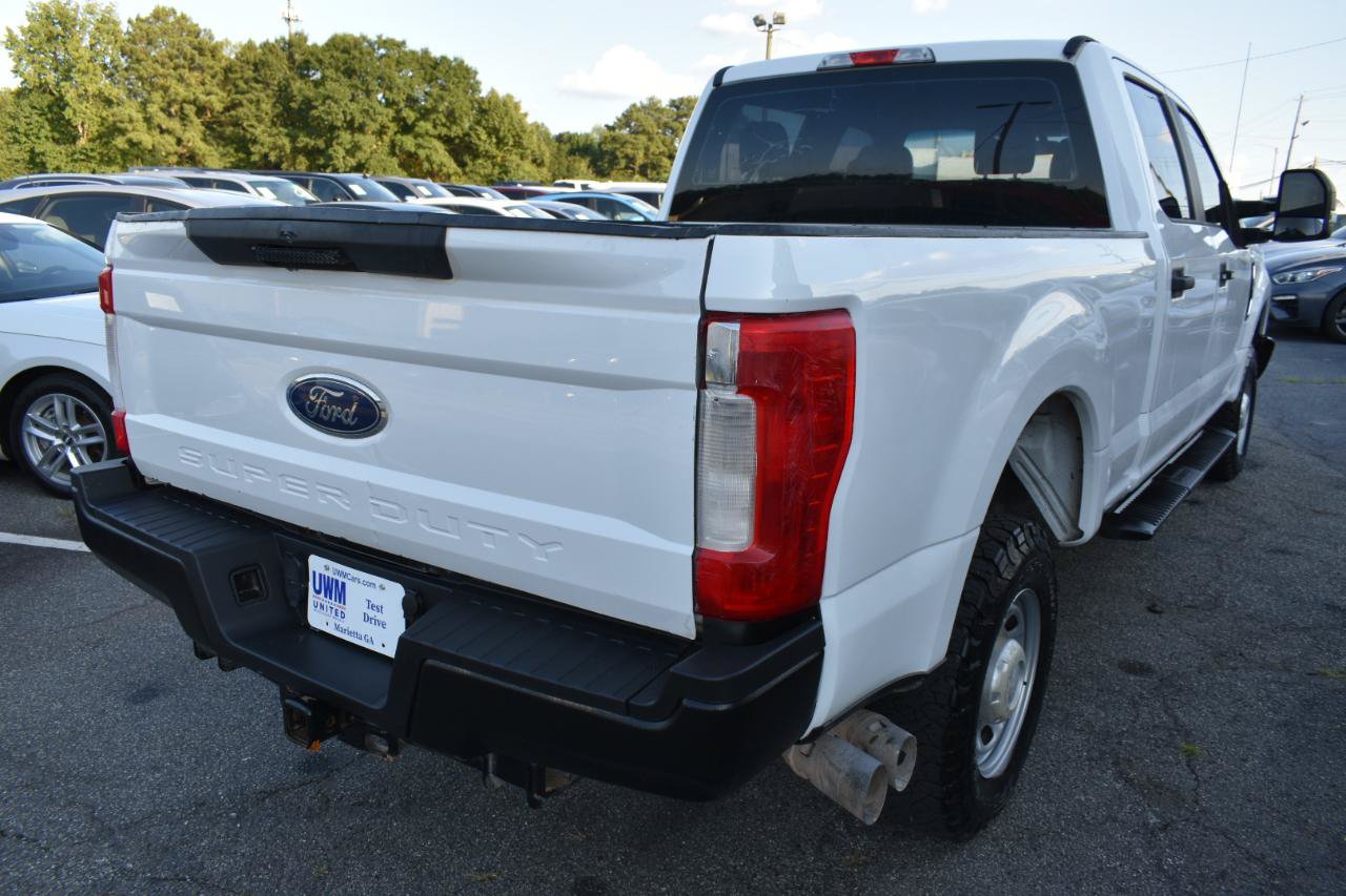 Used 2019 Ford F250 XL w/ Power Equipment Group AWD/4WD image 6