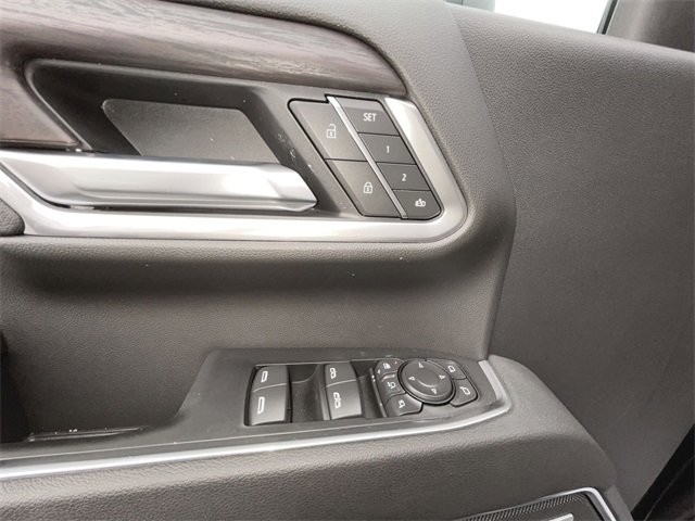 New 2026 GMC Sierra 3500 SLT image 23