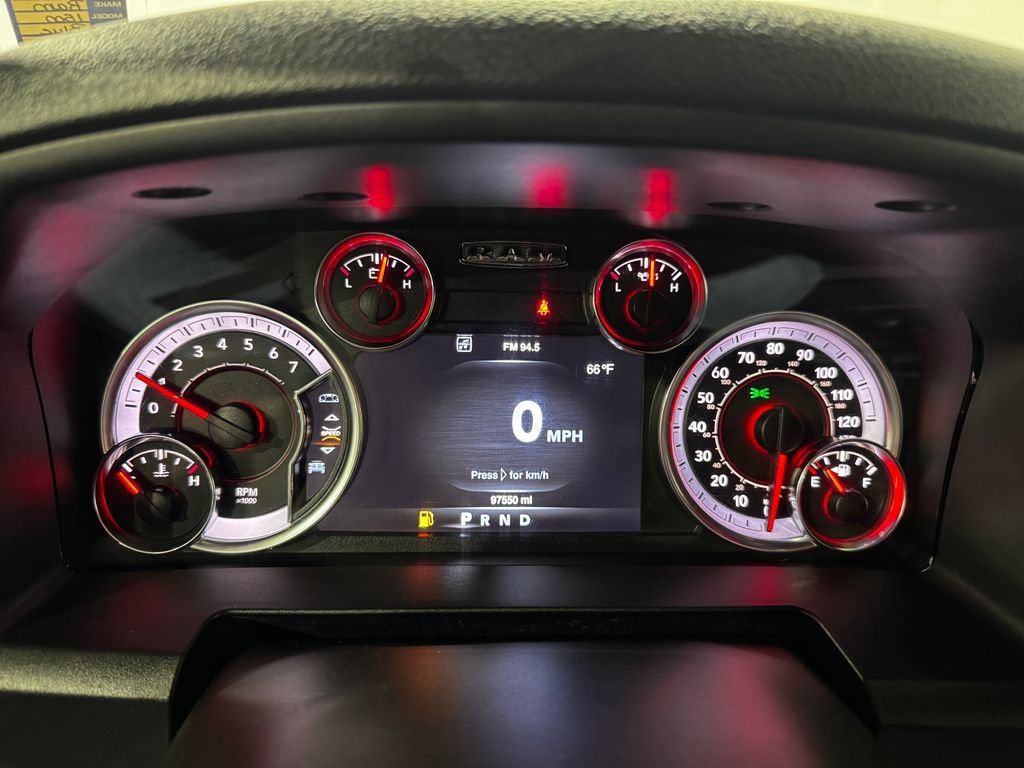 Used 2022 RAM 1500 Warlock AWD/4WD image 8