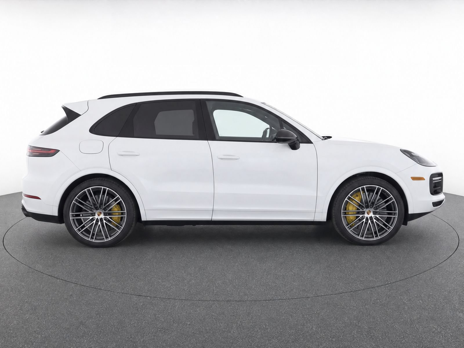 Certified 2020 Porsche Cayenne Turbo w/ Assistance Package AWD/4WD image 8