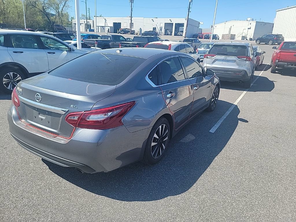 Used 2018 Nissan Altima 2.5 SL w/ 2.5 SL Technology Package FWD image 11