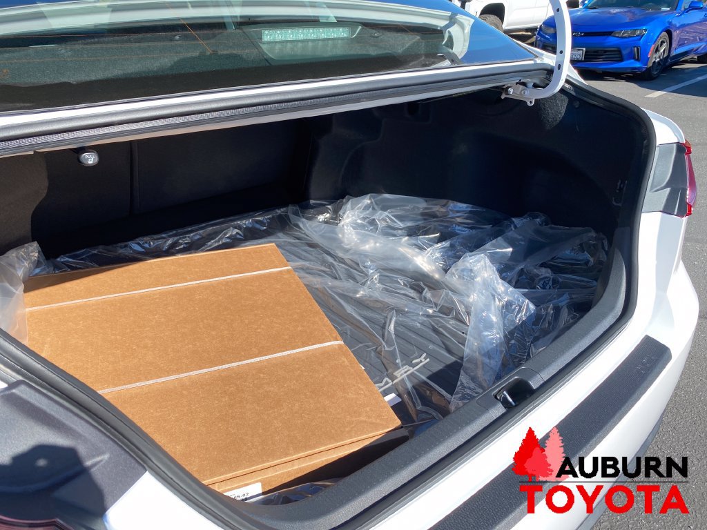 New 2026 Toyota Camry SE FWD image 19