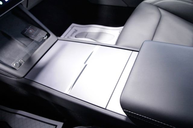 Used 2025 Tesla Model 3 Long Range image 28