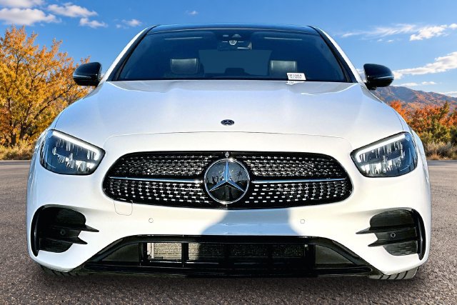 Used 2023 Mercedes-Benz E 350 Sedan image 2