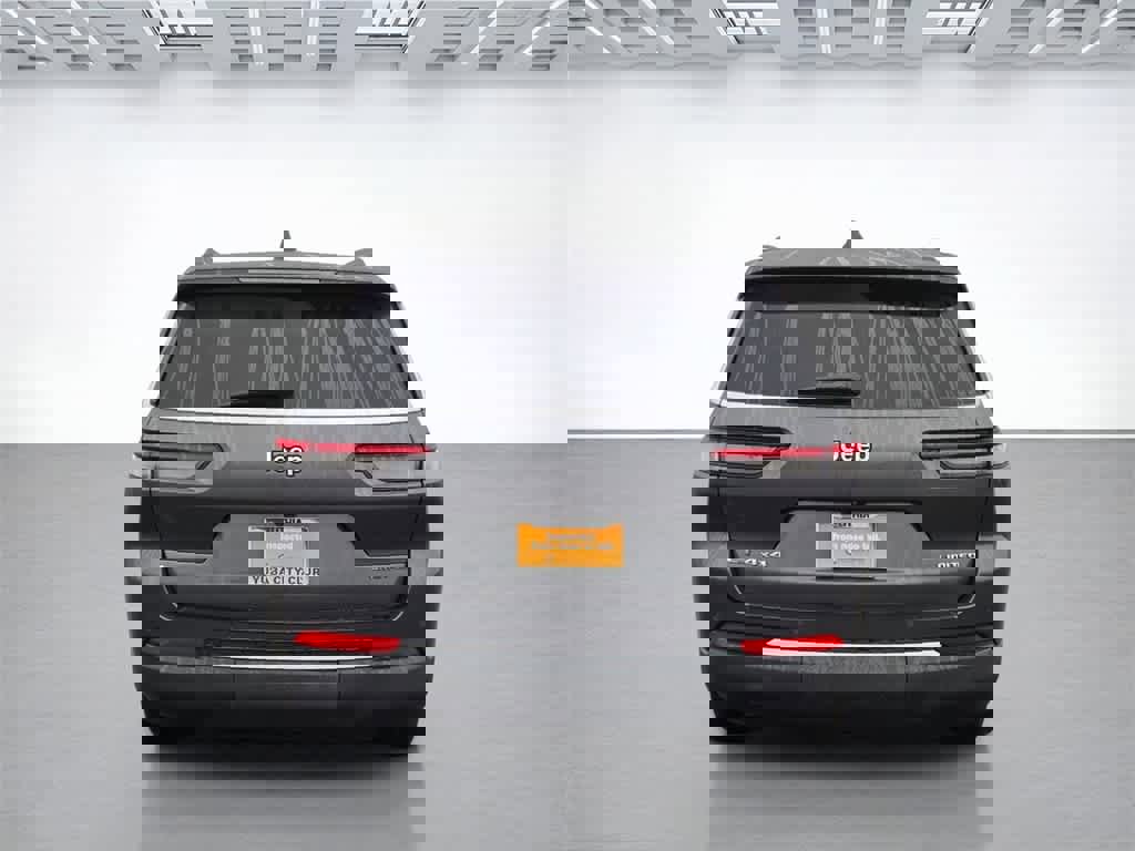 Used 2021 Jeep Grand Cherokee L Limited image 5