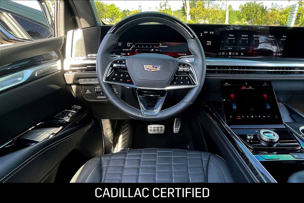 Used 2025 Cadillac Escalade ESV V w/ LPO, ONYX Package image 7