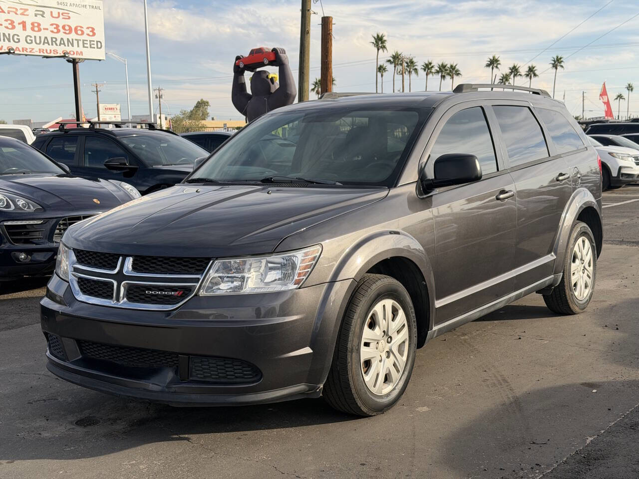 Used 2018 Dodge Journey SE image 4