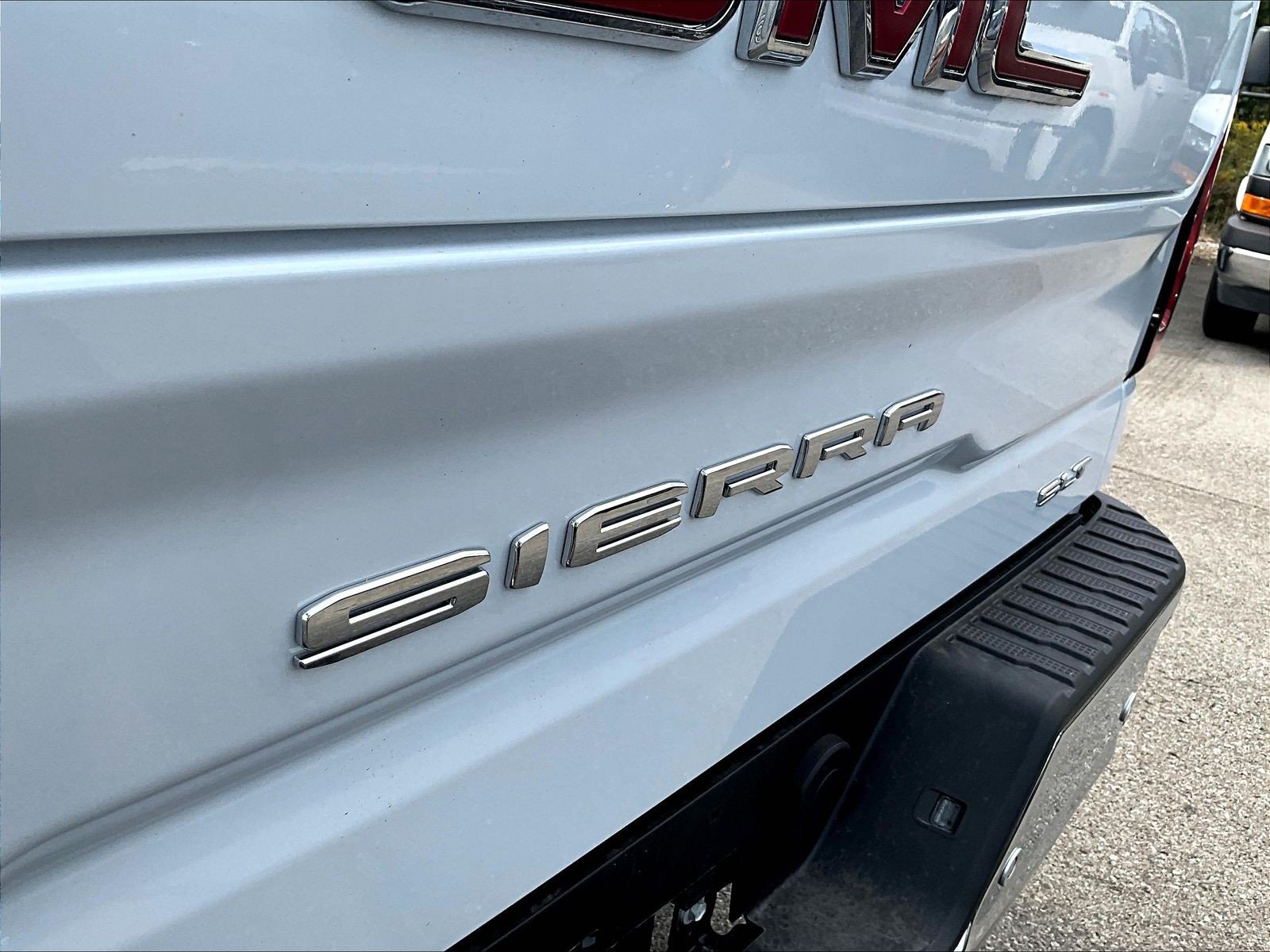 New 2026 GMC Sierra 1500 SLT w/ SLT Premium Plus Package AWD/4WD image 13