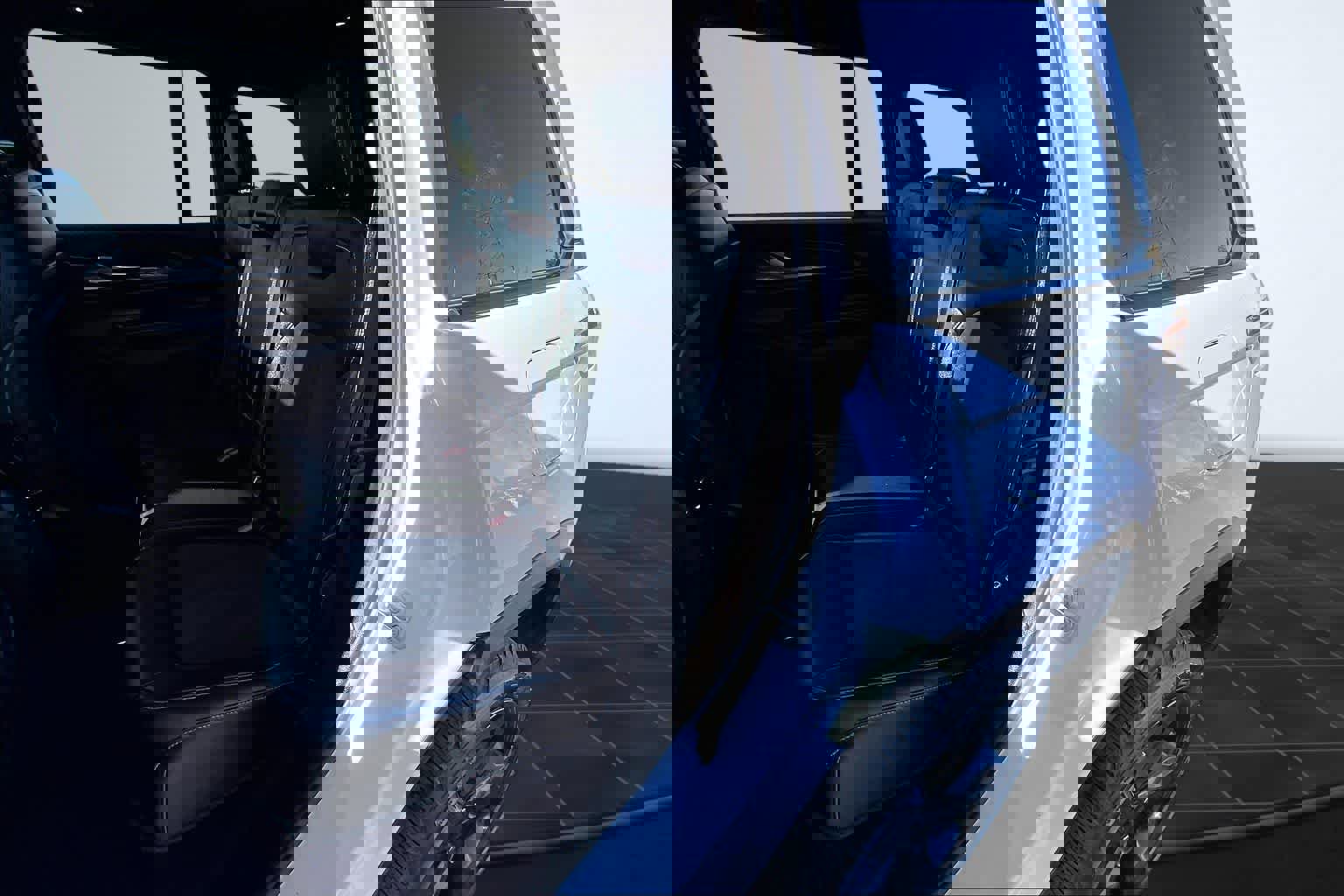 Used 2023 Jeep Grand Cherokee Altitude image 13