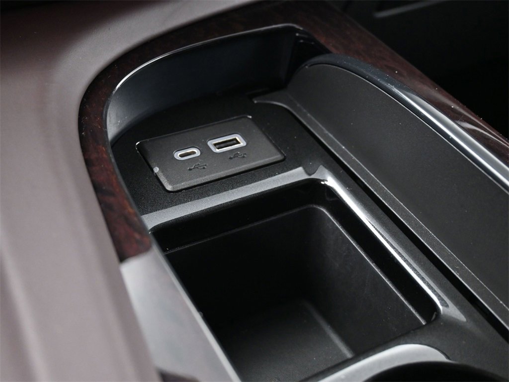 Certified 2023 Cadillac Escalade ESV Sport Platinum image 25