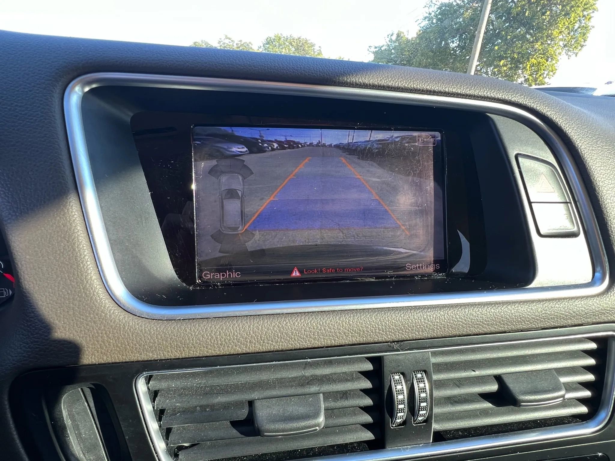 Used 2015 Audi Q5 2.0T Premium Plus w/ Technology Package image 19