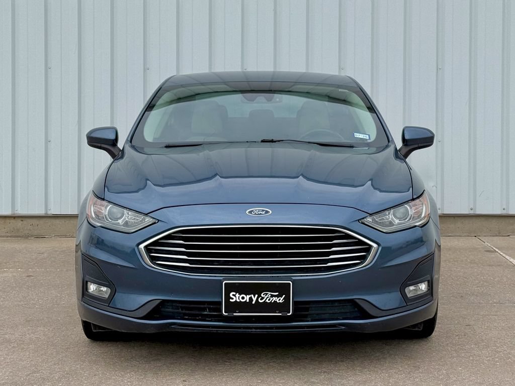 Certified 2019 Ford Fusion SE w/ Equipment Group 151A FWD image 9