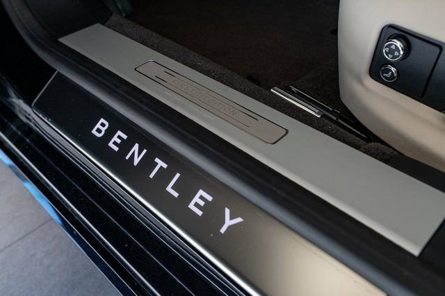 New 2025 Bentley Flying Spur Plug-In Hybrid image 27