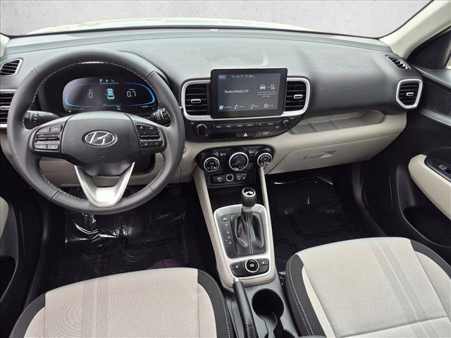 New 2026 Hyundai Venue SEL FWD image 11
