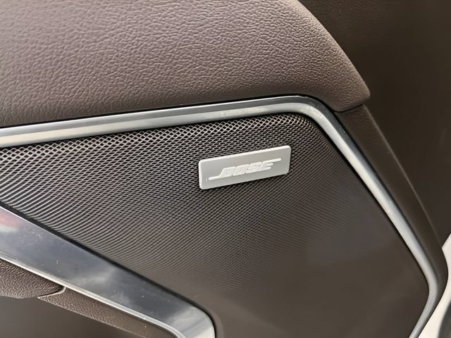 Used 2022 GMC Sierra 1500 SLT AWD/4WD image 17