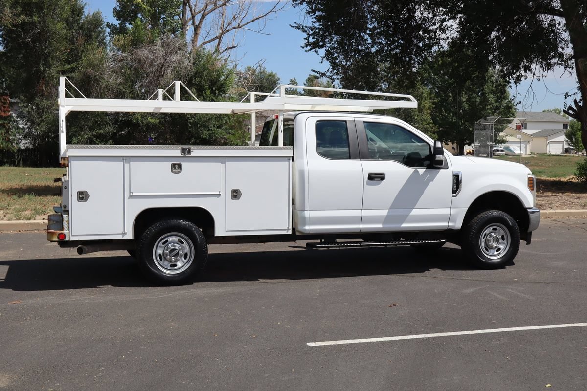 Used 2019 Ford F250 XL w/ XL Value Package AWD/4WD image 4