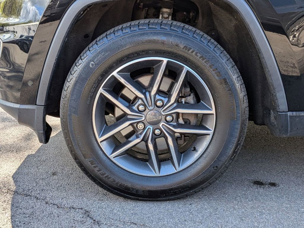 Certified 2020 Jeep Grand Cherokee Limited w/ Luxury Group II image 11