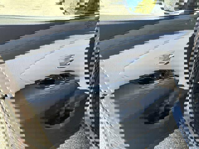 New 2026 Hyundai Tucson Limited image 43