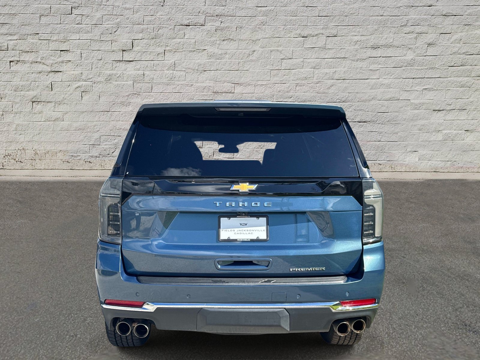Used 2025 Chevrolet Tahoe Premier RWD image 4