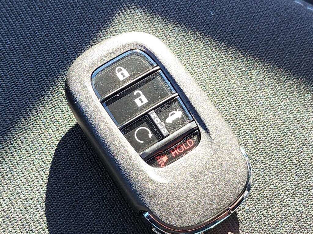 Used 2024 Honda Civic Sport image 32