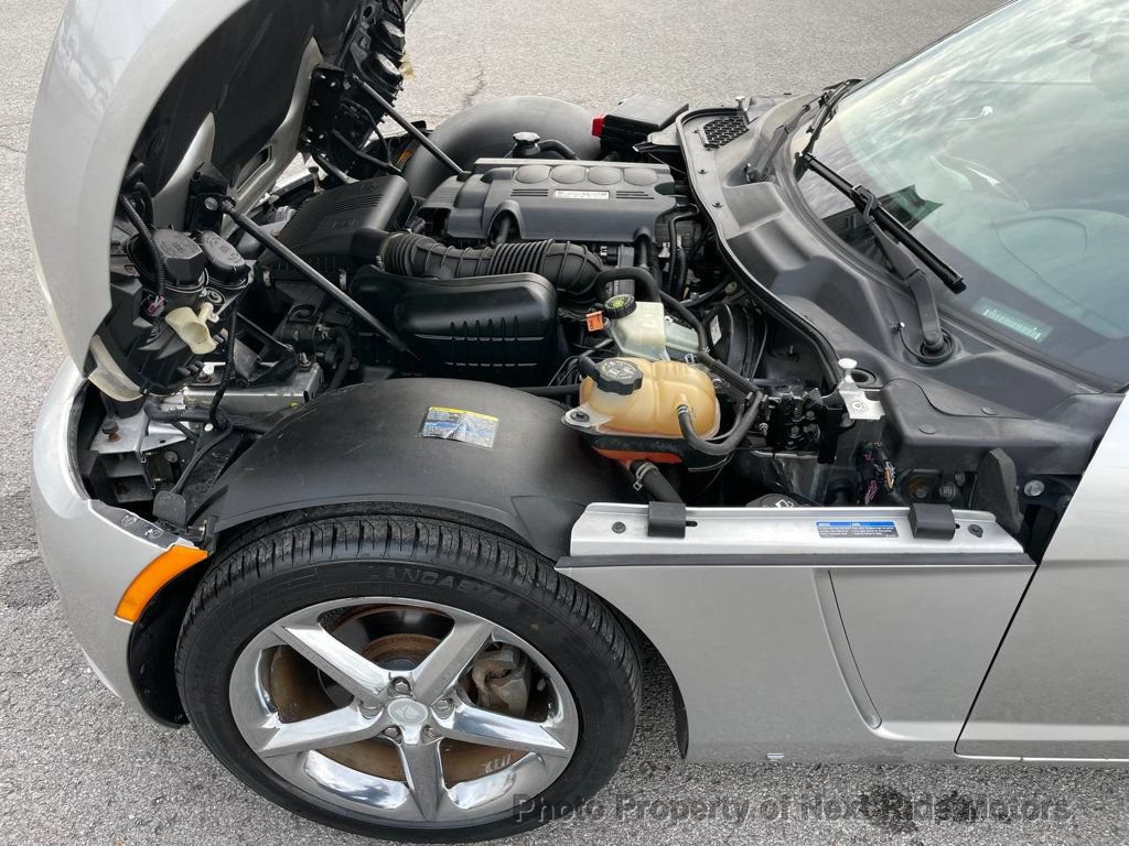 Used 2007 Saturn Sky RWD image 17