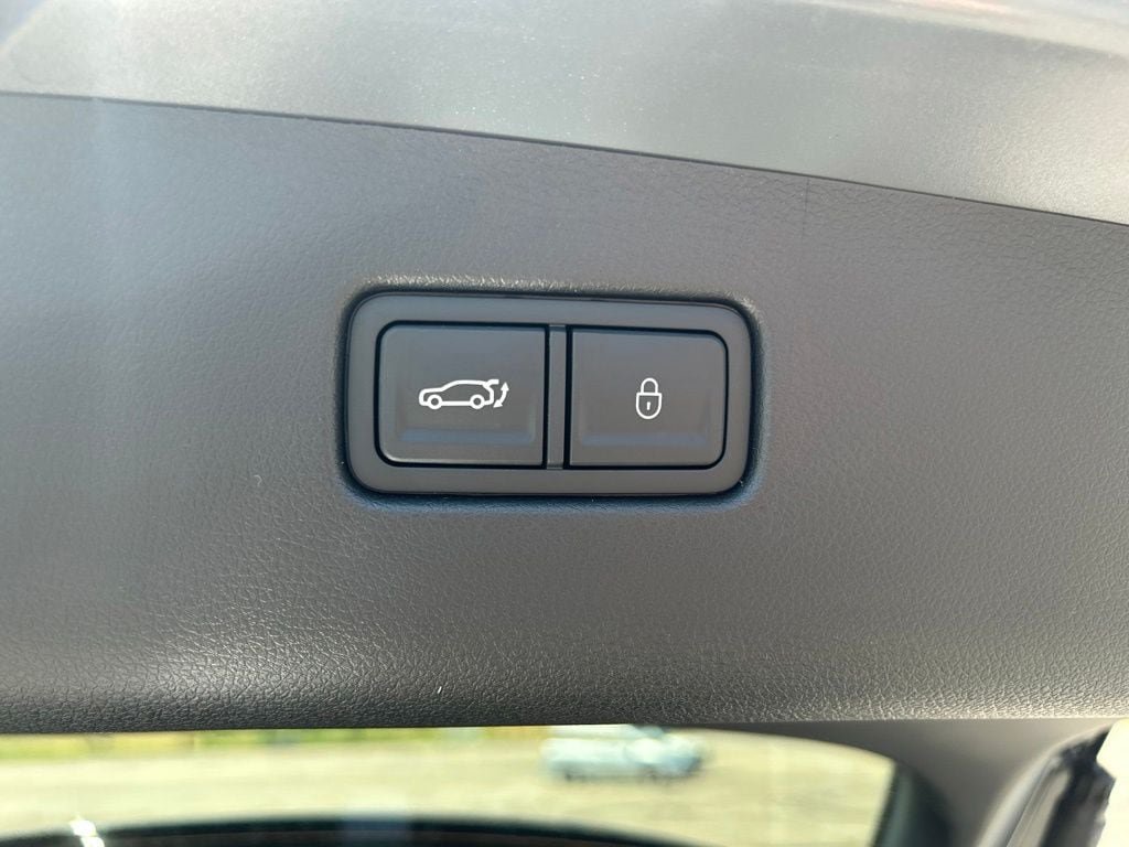 New 2027 Genesis GV70 2.5T Select AWD/4WD image 26