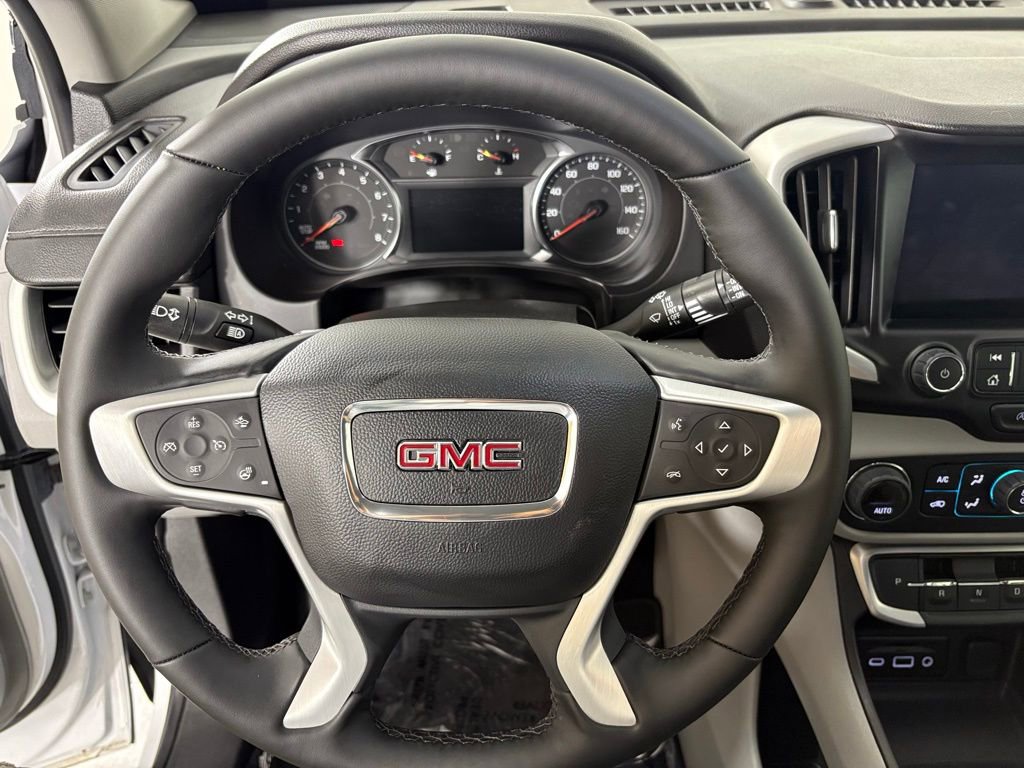 Used 2024 GMC Terrain SLT FWD image 23