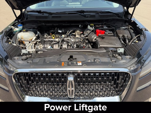 Used 2022 Lincoln Corsair Reserve w/ Equipment Group 201A AWD/4WD image 38