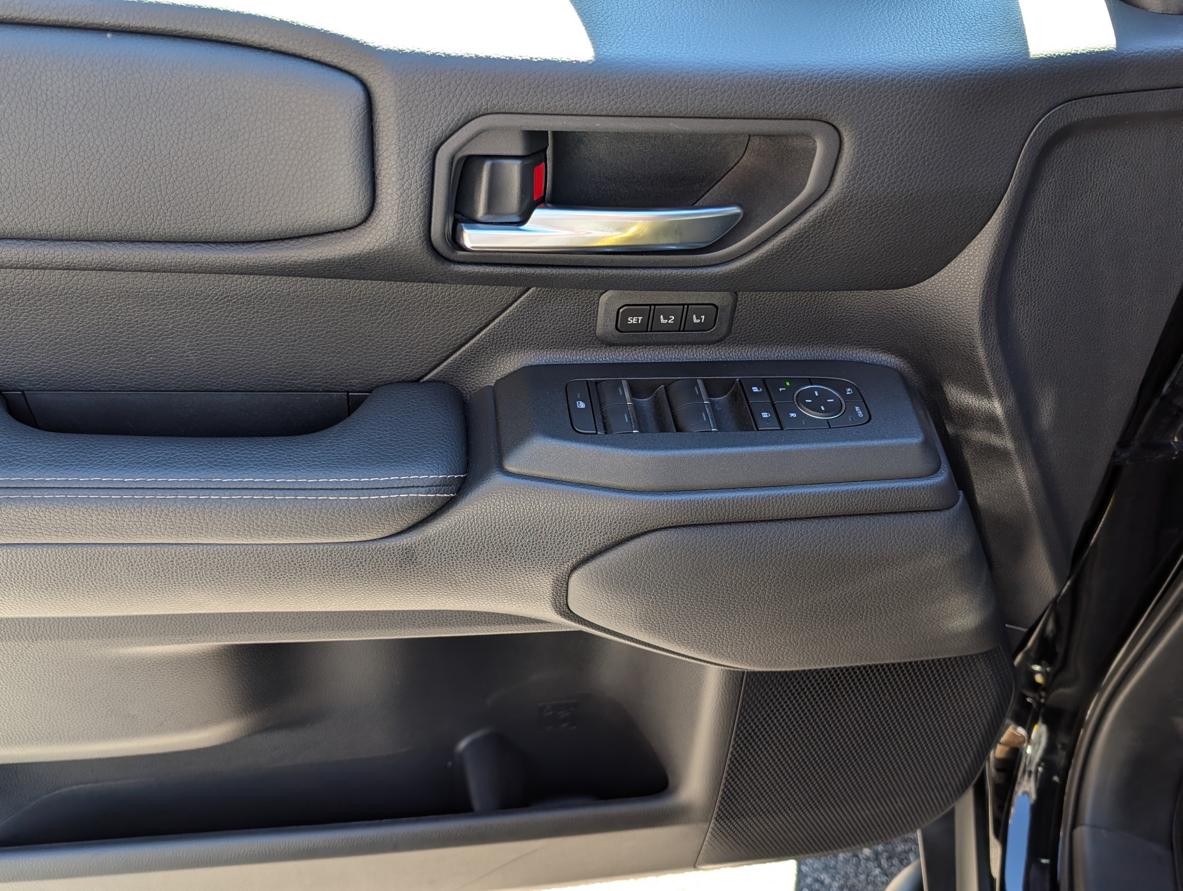 Used 2024 Toyota Land Cruiser AWD/4WD image 20