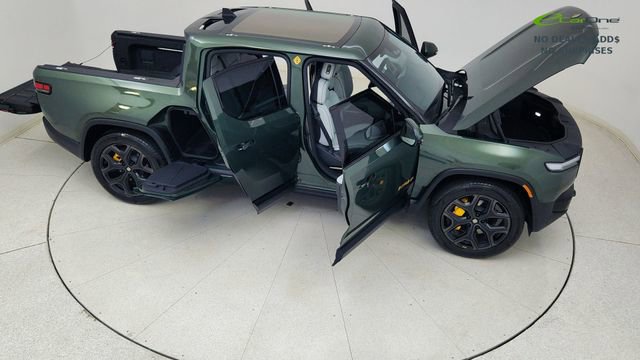 Used 2025 Rivian R1T Premium AWD/4WD image 81