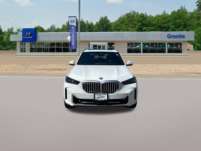 Used 2026 BMW X5 xDrive40i AWD/4WD image 3