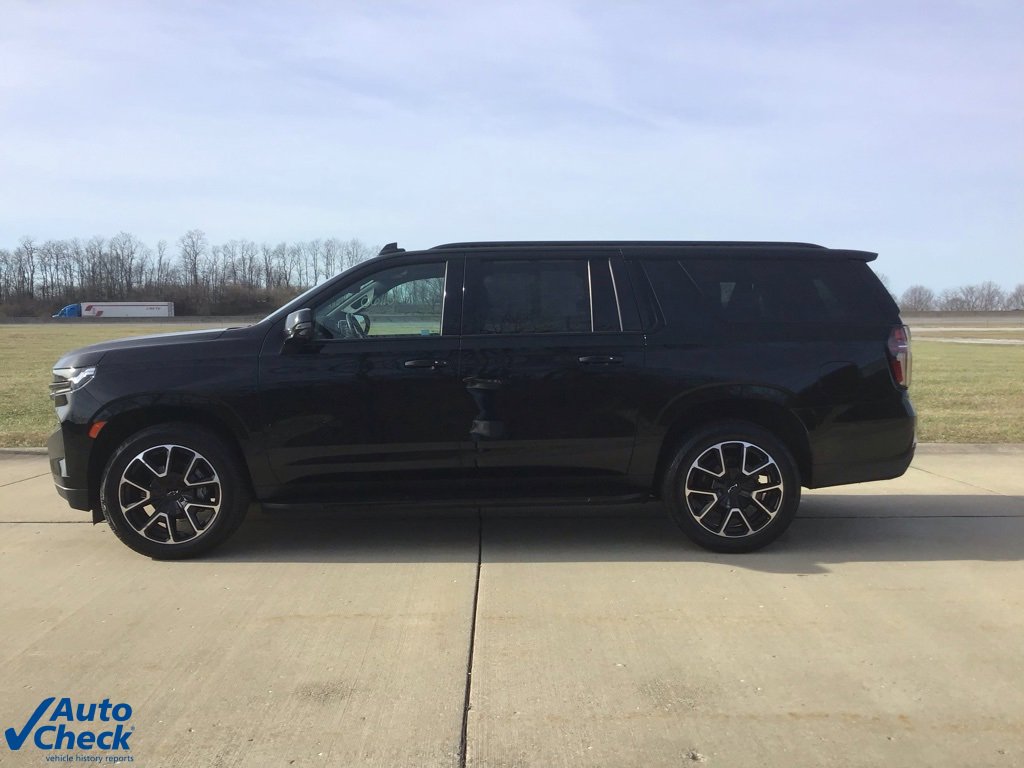 Used 2021 Chevrolet Suburban RST w/ Luxury Package image 9