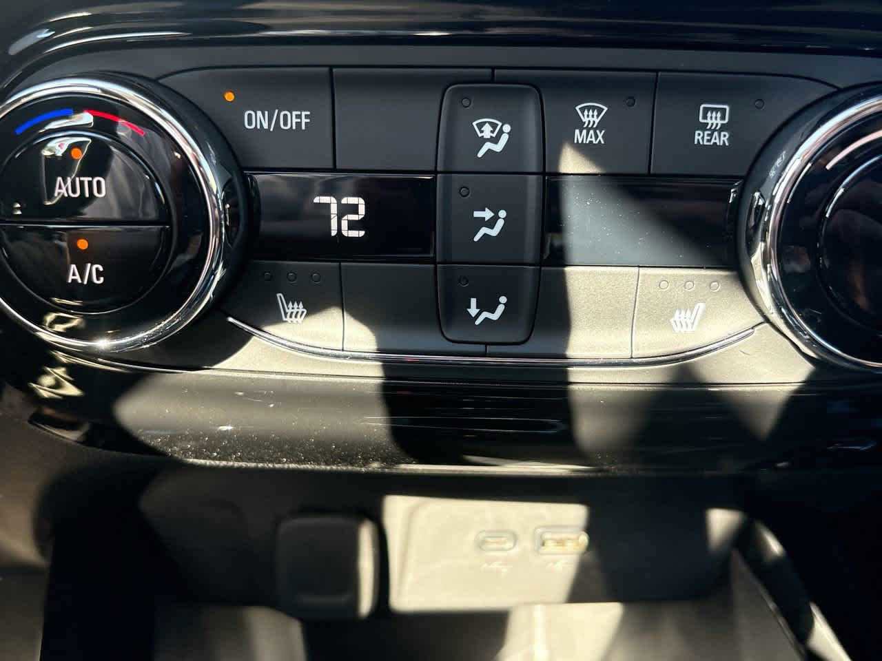 New 2026 Chevrolet Trax LT w/ Driver Confidence Package FWD image 22