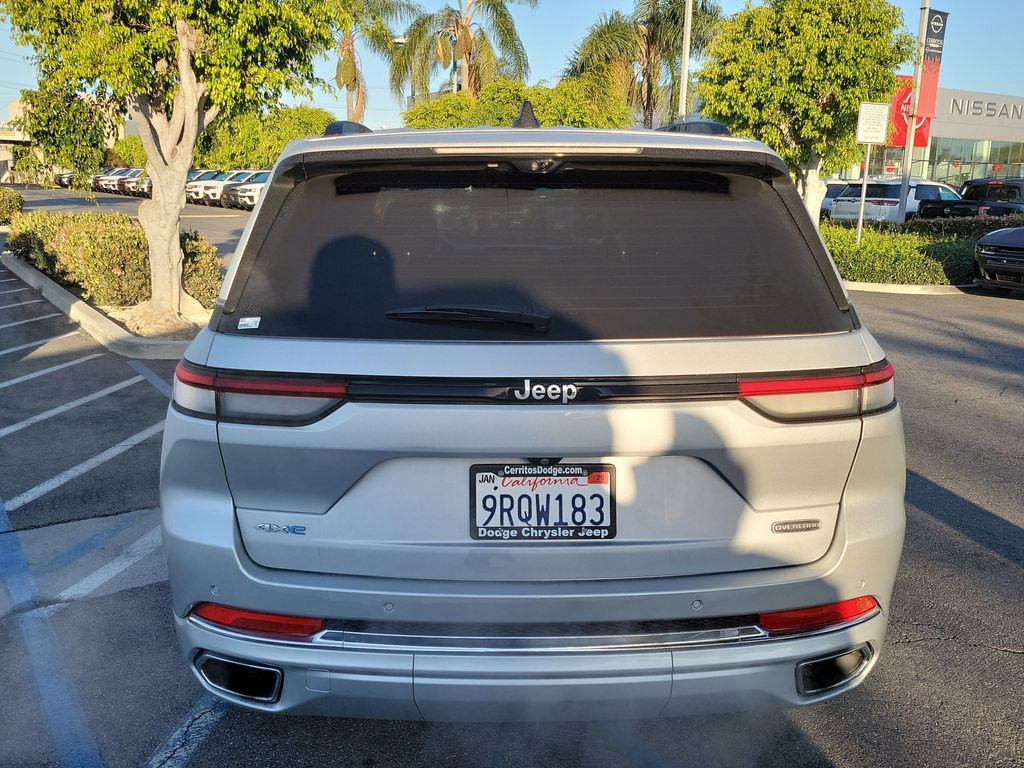 Used 2023 Jeep Grand Cherokee Overland w/ Advanced Protech Group III image 16