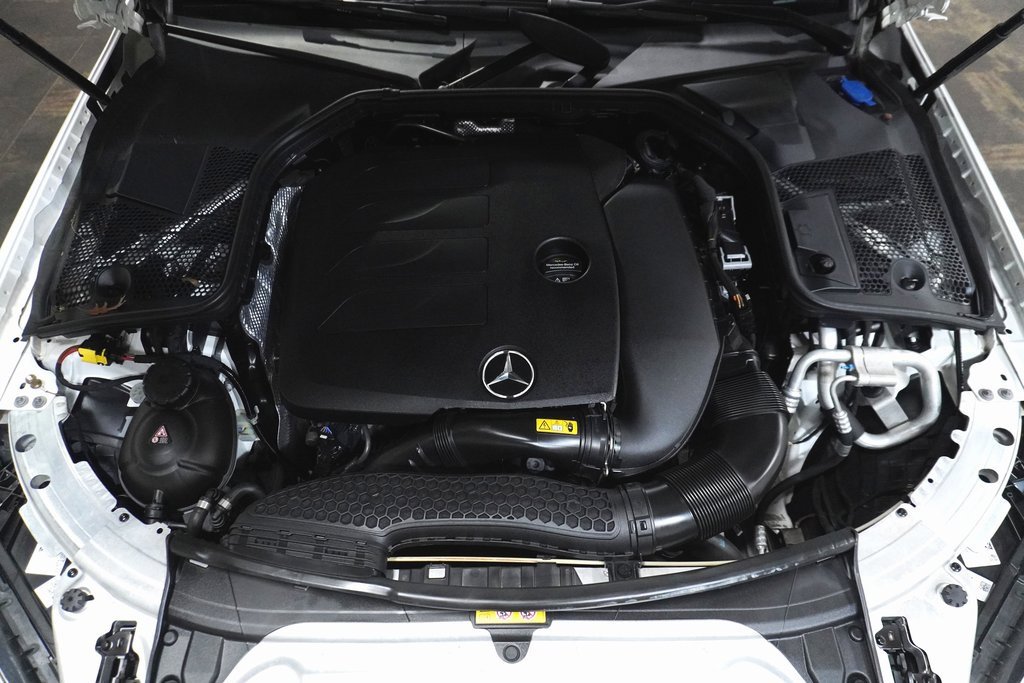 Used 2020 Mercedes-Benz C 300 4MATIC Sedan image 10