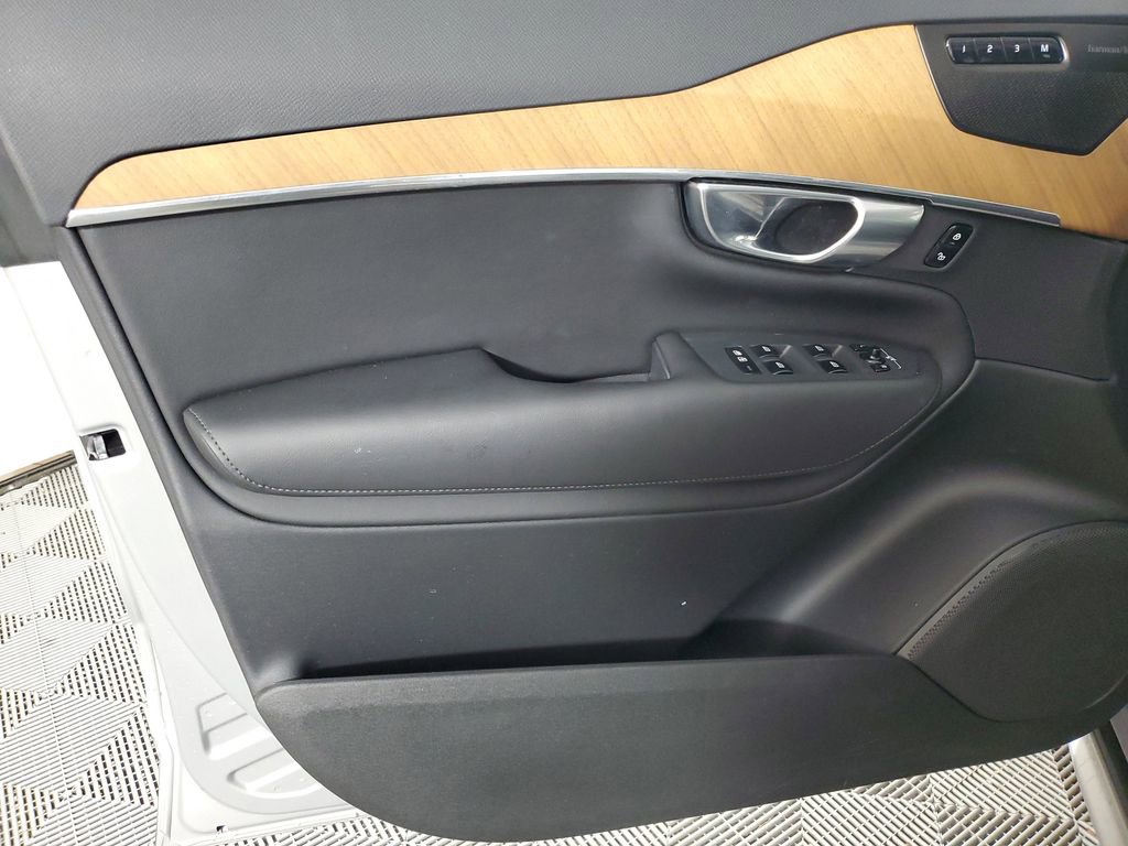 Certified 2023 Volvo XC90 B5 Plus w/ Protection Package Premier AWD/4WD image 20