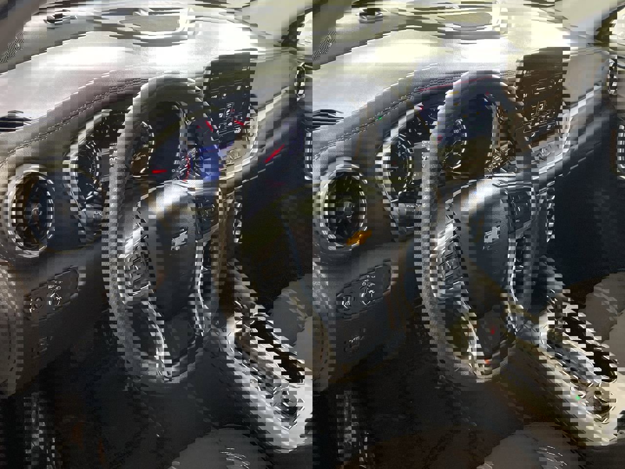 Used 2024 Chevrolet Blazer LT image 11