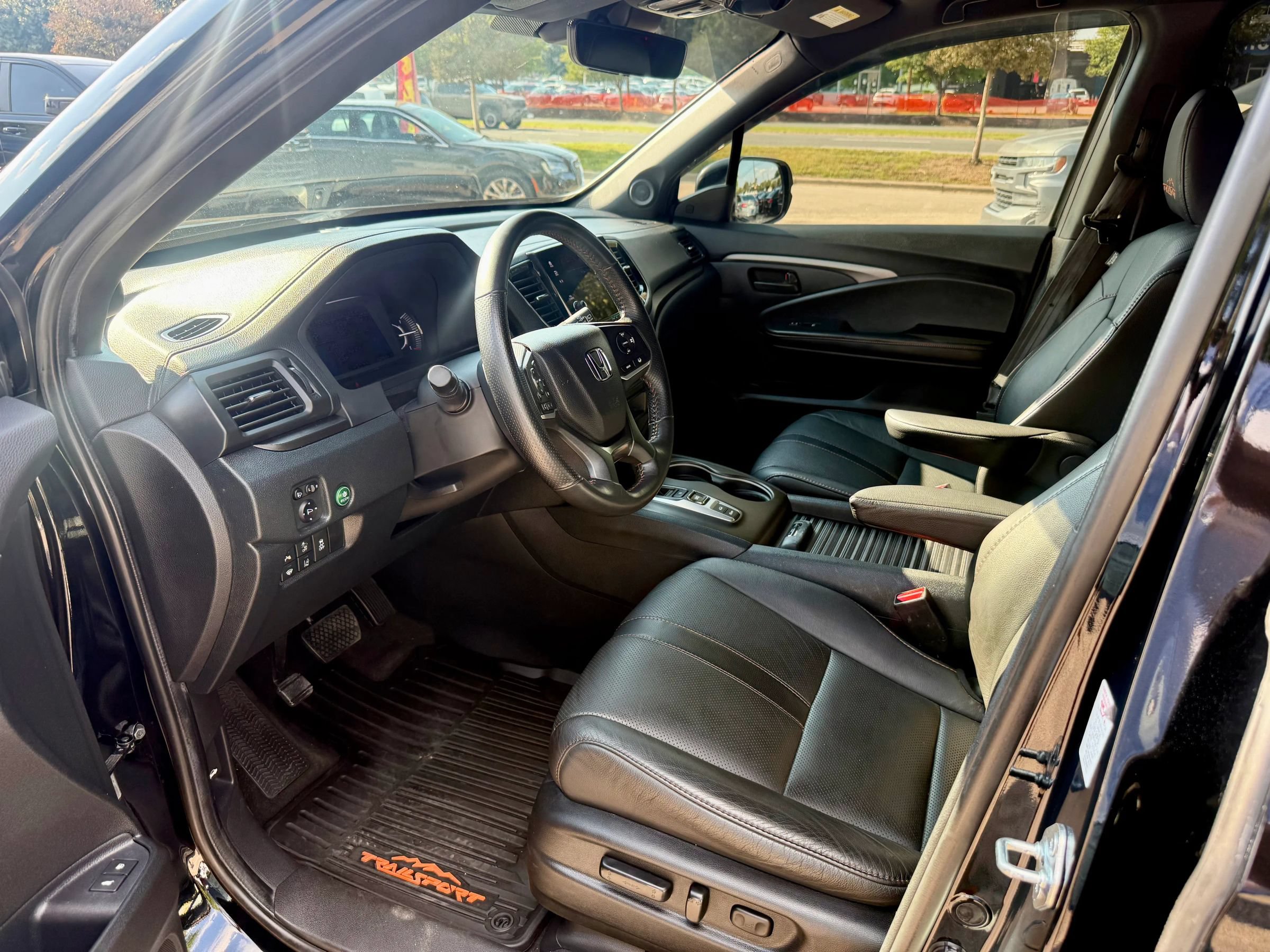 Used 2022 Honda Passport TrailSport image 9
