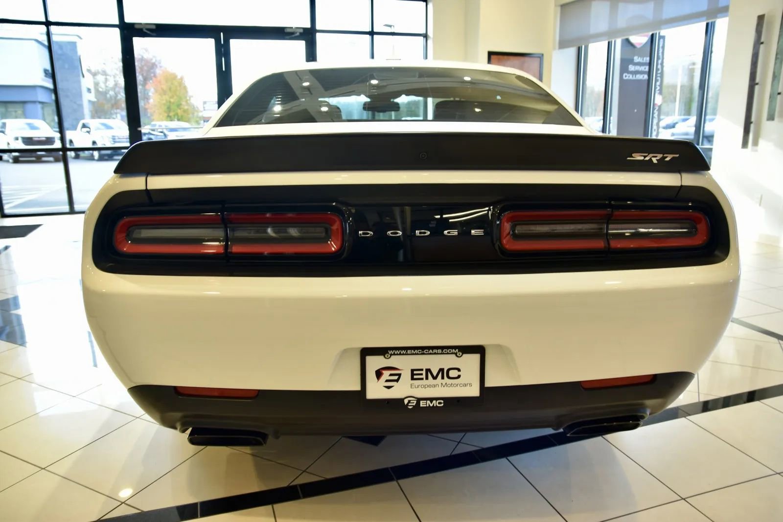 Used 2015 Dodge Challenger SRT Hellcat image 5